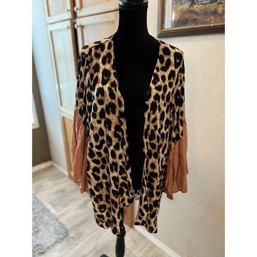 Ladies Top W/Sleeves, Brown Leopard Print, One Size, I21ta